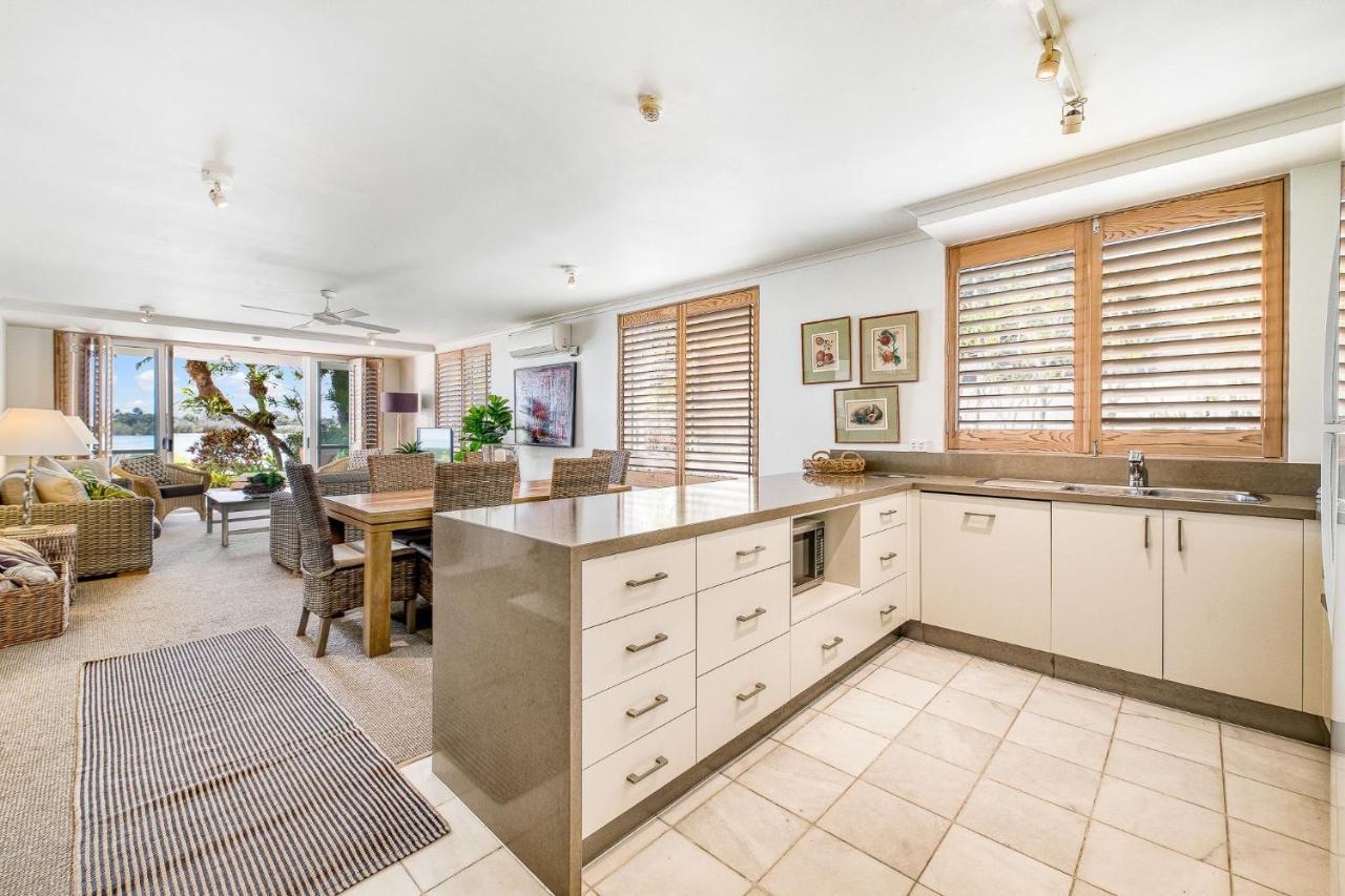 Noosa Quays Waterfront Accomodation Экстерьер фото
